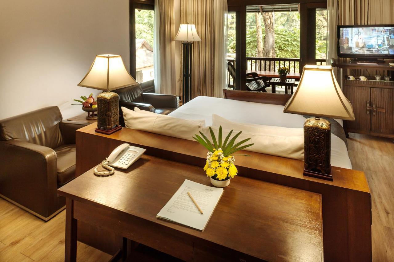 Lanna Dusita Riverside Boutique Resort Chiang Mai Exterior photo