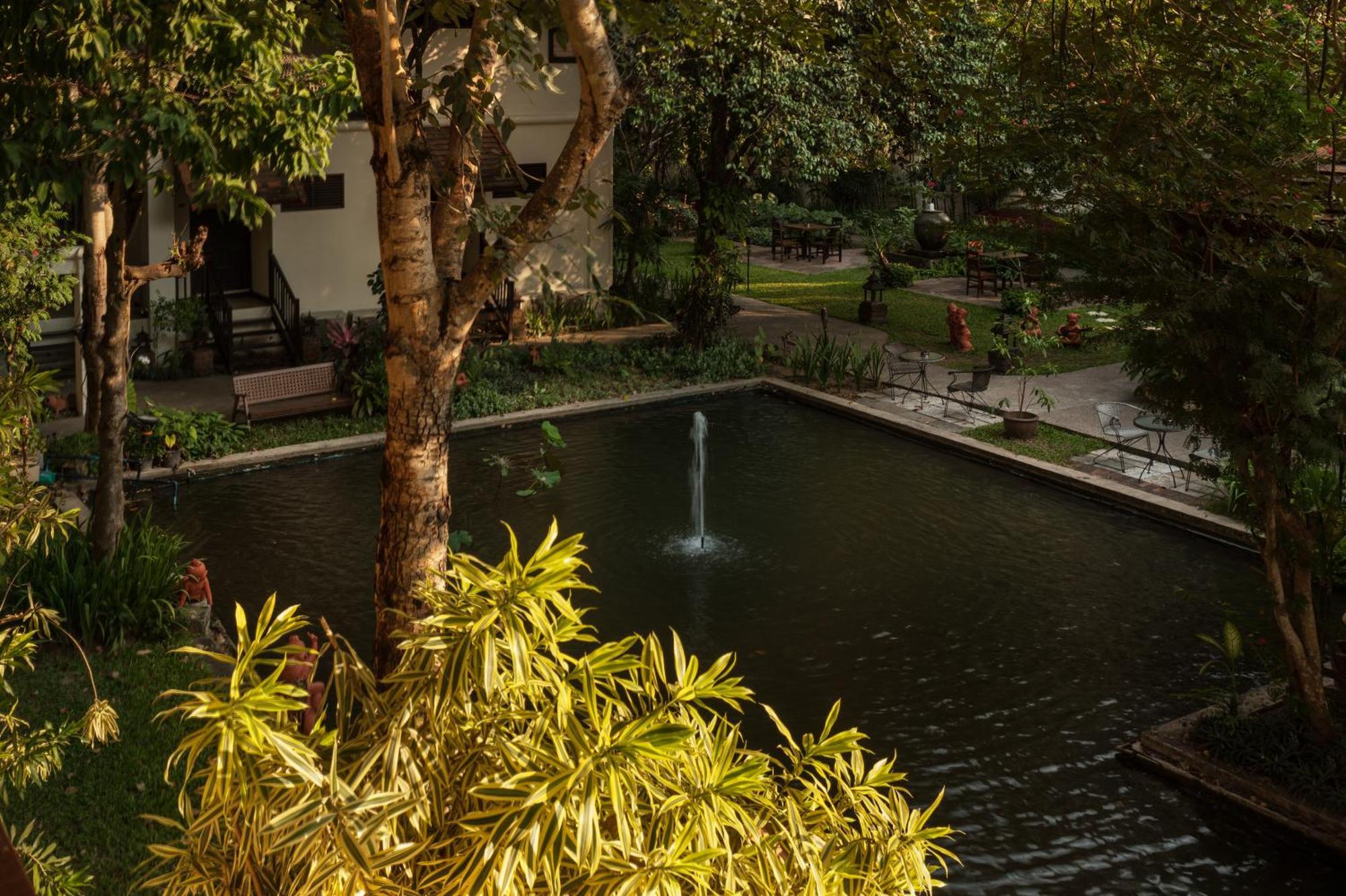 Lanna Dusita Riverside Boutique Resort Chiang Mai Exterior photo
