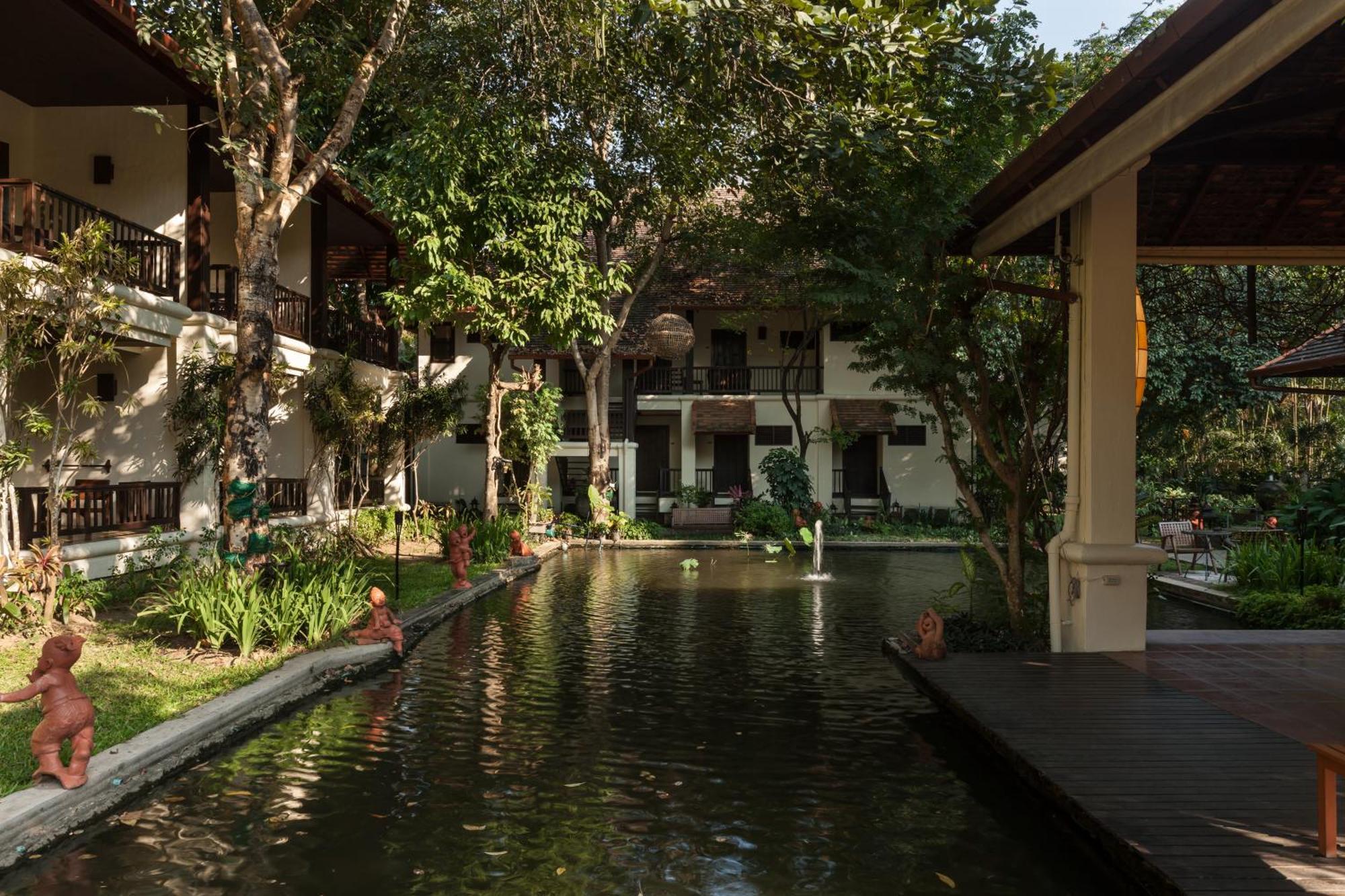 Lanna Dusita Riverside Boutique Resort Chiang Mai Exterior photo