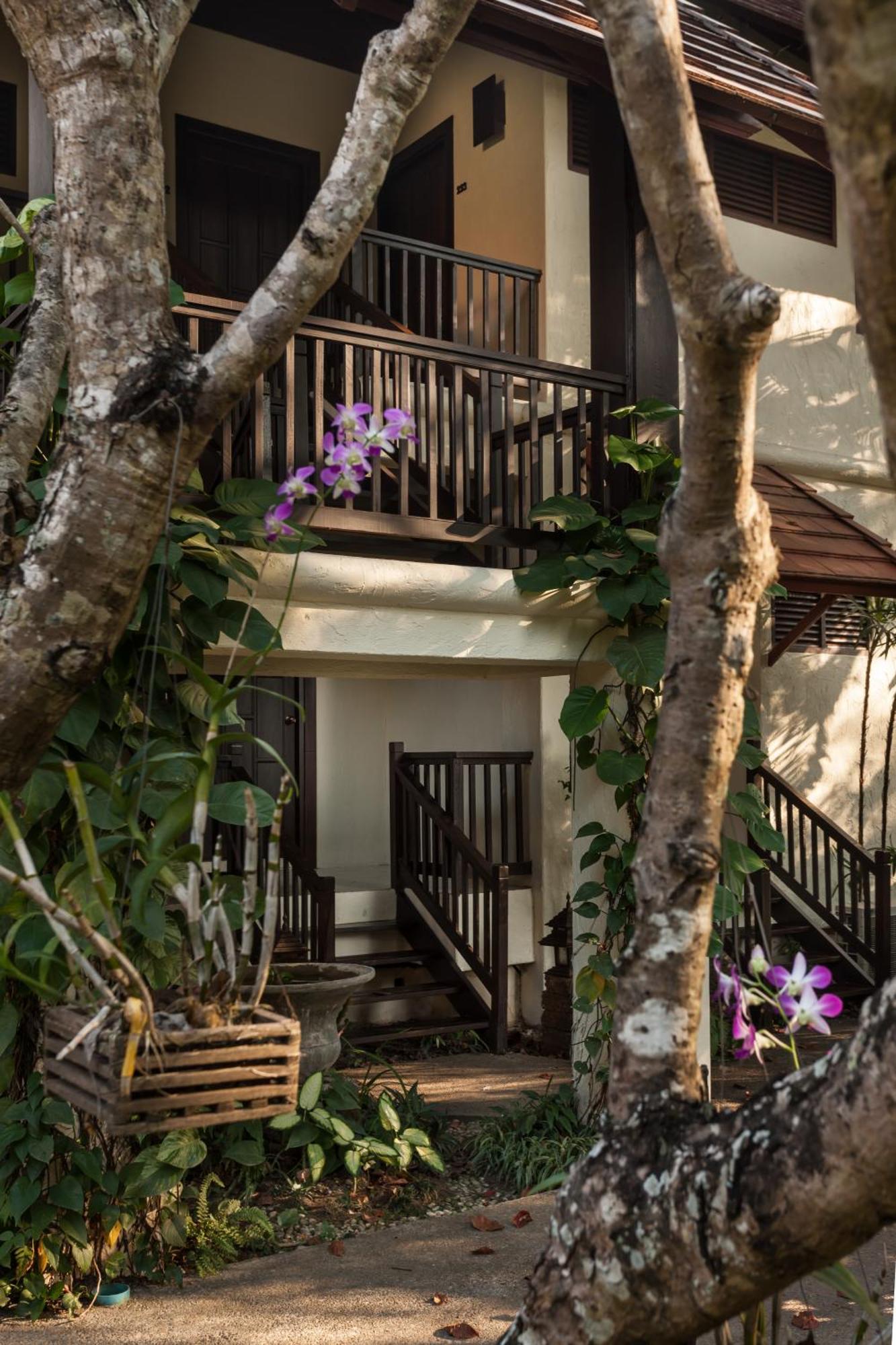 Lanna Dusita Riverside Boutique Resort Chiang Mai Exterior photo